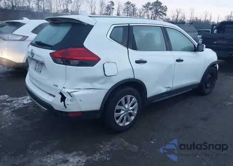 2017 Nissan Rogue S z USA, uszkodzony, nr VIN KNMAT2MV1HP518523